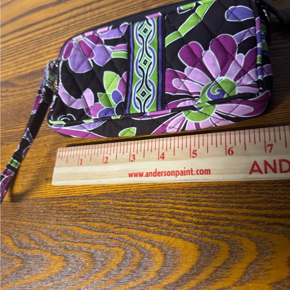 Vera Bradley Purple Punch Floral Wristlet Wallet ~ Like New - Picture 6 of 9